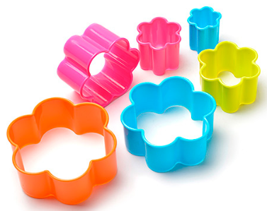 SET DE CORTADORES EN FORMA DE FLOR PARA GALLETAS DE PLÁSTICO 6und PRESS