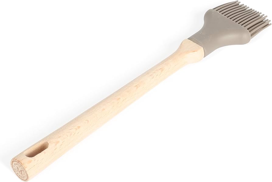 BROCHA DE SILICONA GRIS DE 27,5 CM MARTHA STEWART